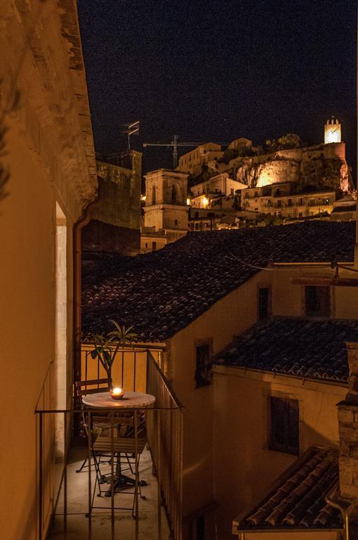 Ferienwohnung Palazzo Degli Olivi Modica Zimmer foto